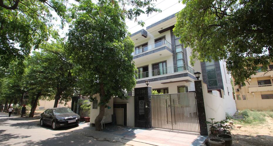 TG Stays Sushant Lok Phase 1, Gurgaon 1